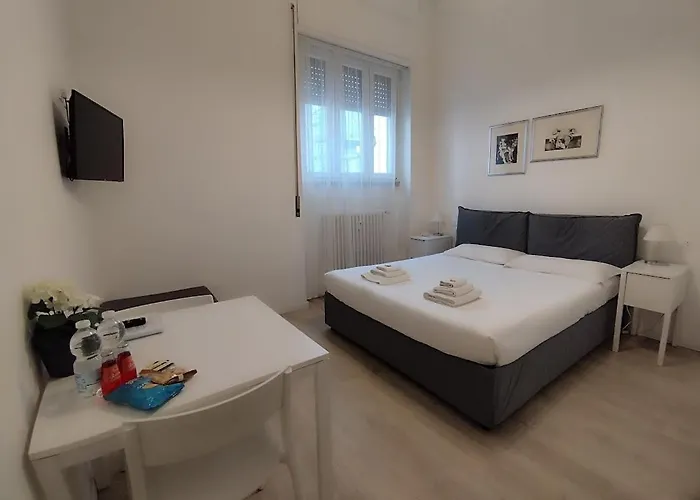 Forum 12 Bed and Breakfast Assago