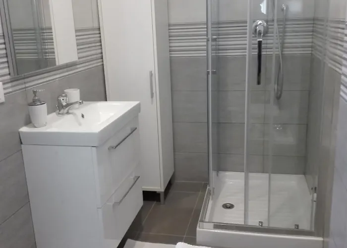 Forum 12 Bed & Breakfast Assago